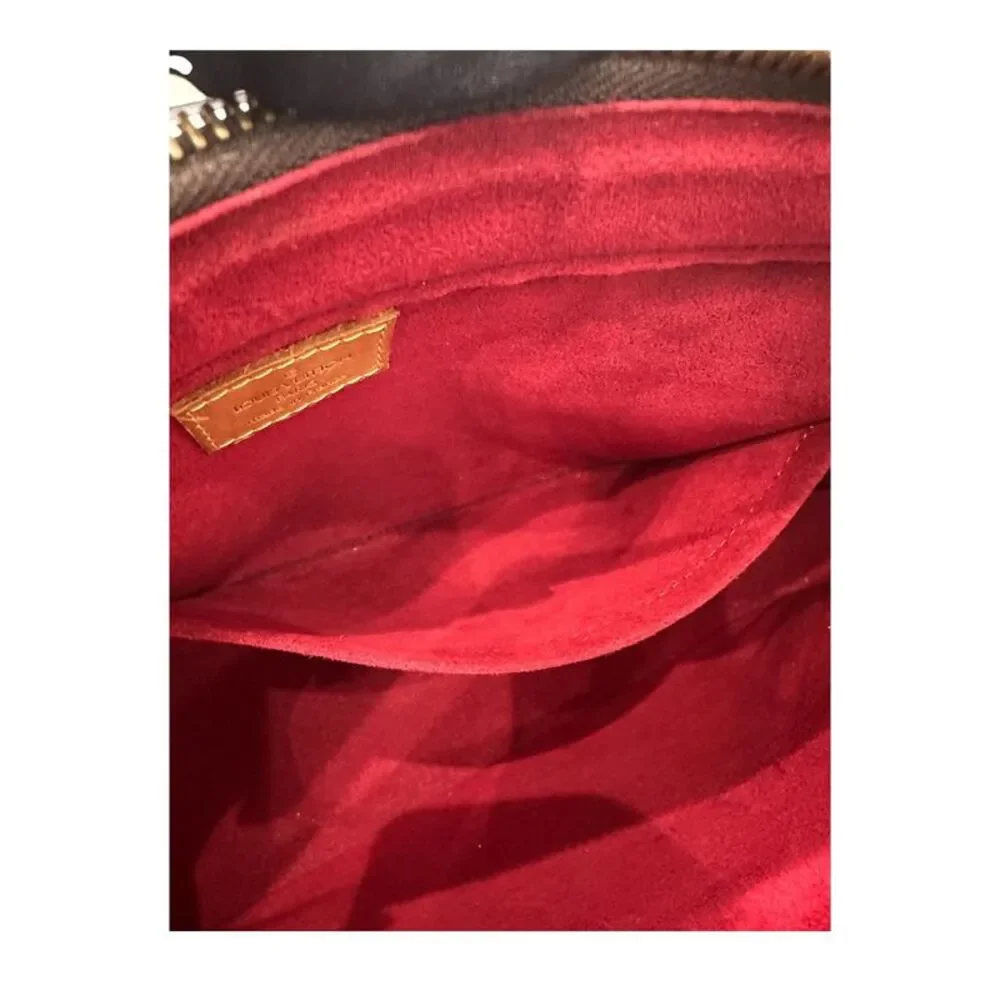 Louis Vuitton Vivasite GM Shoulder Bag